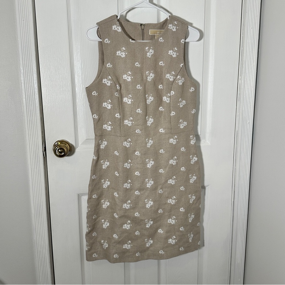 Michael Kors Floral Print Linen Dress - Picture 2 of 13